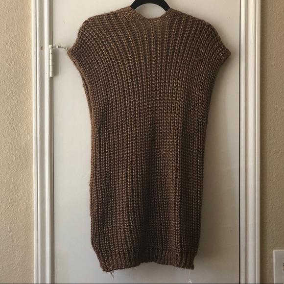 Brown crocheted vest - Picture 5 of 5